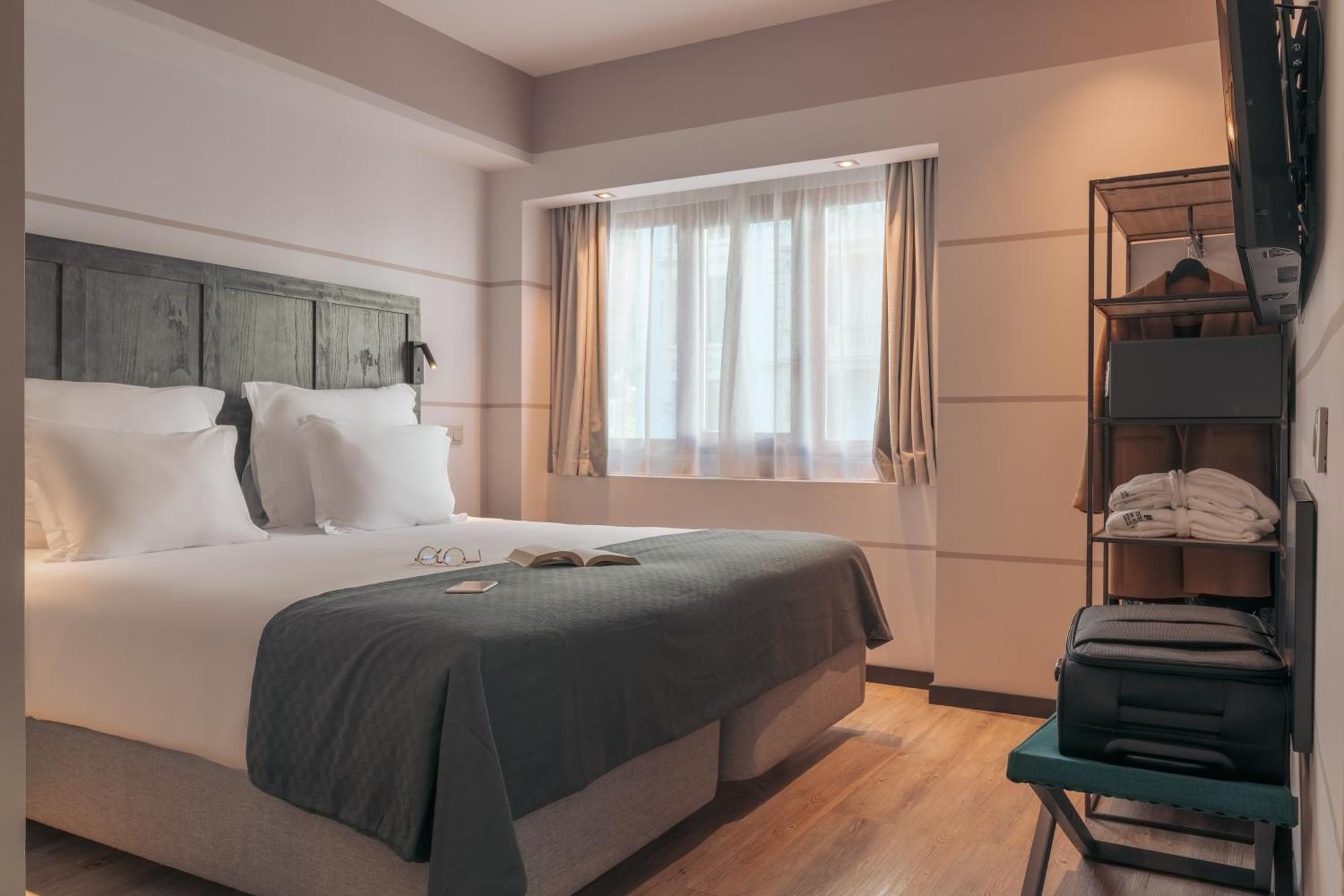 Pestana Vintage Center 4*