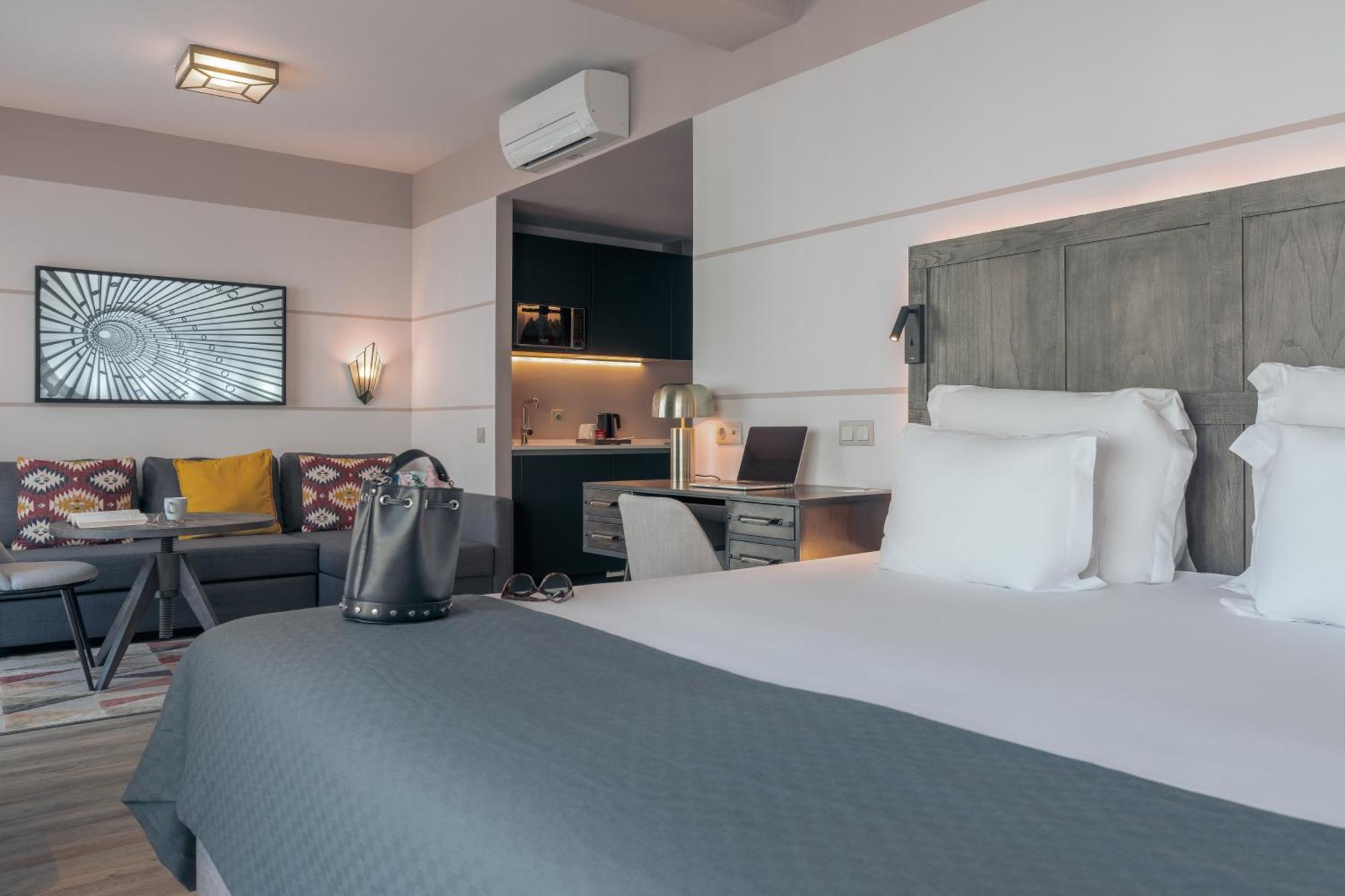 Pestana Vintage Center Hotel Lisbon