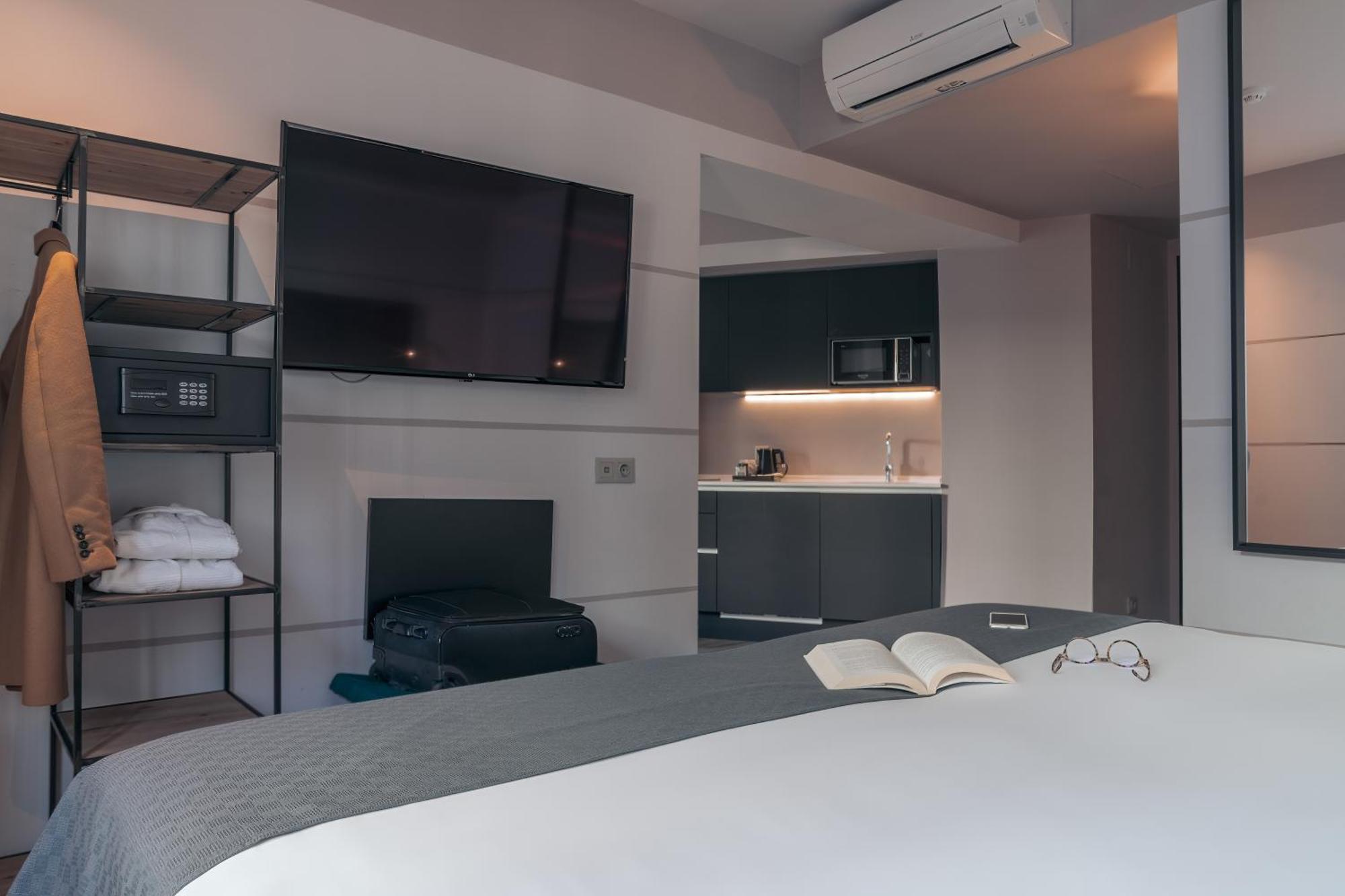 Pestana Vintage Center 4*