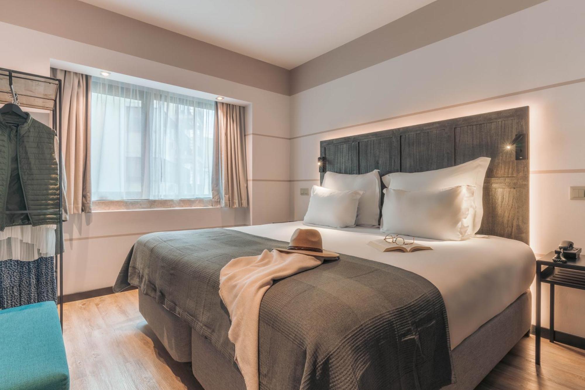 Pestana Vintage Center Hotel 4*